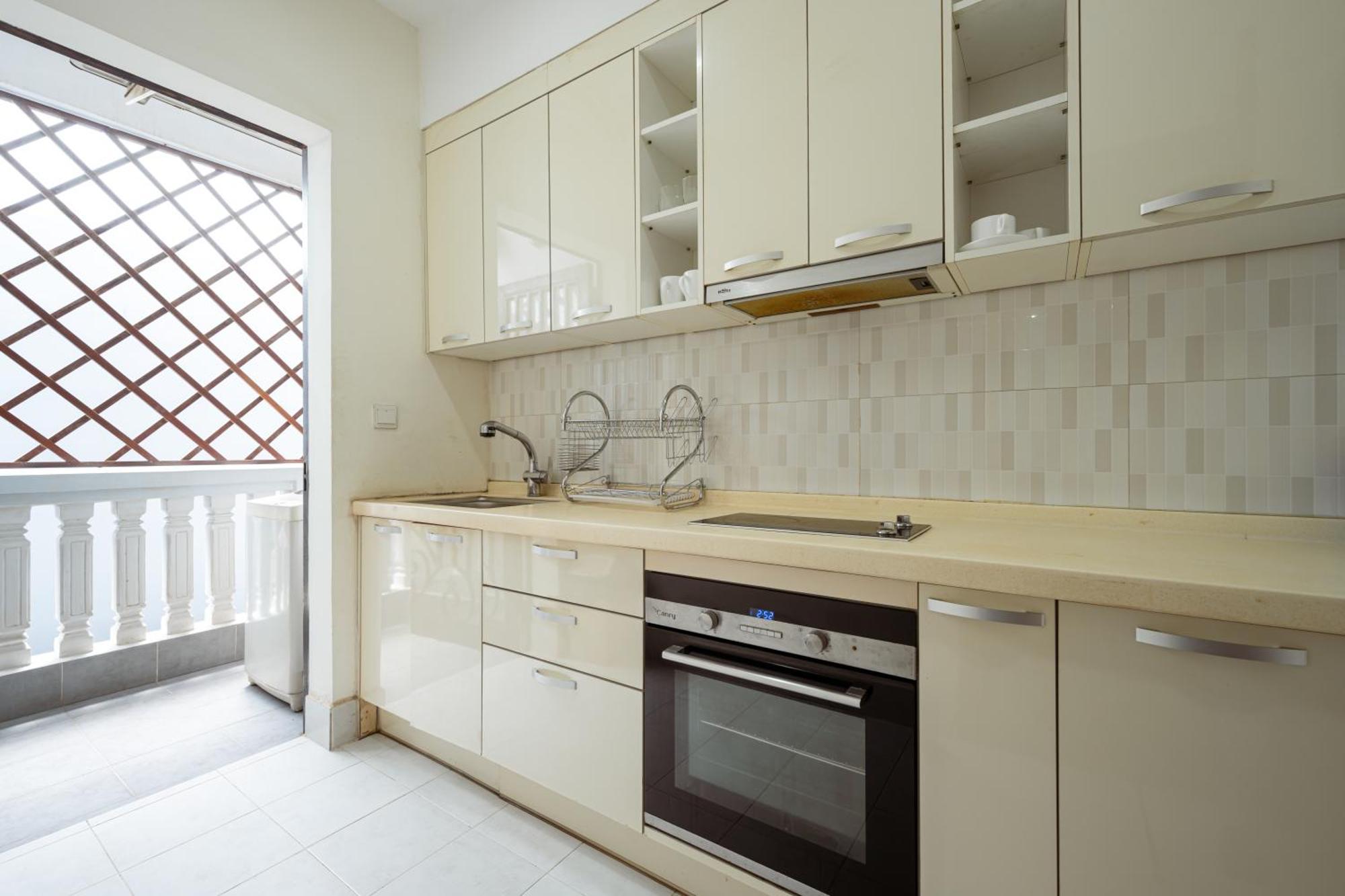 E&V Apartment Phnom Penh Exterior photo